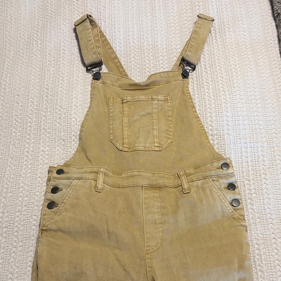 Kut from the Kloth Denim - Kut Overalls with Button Details